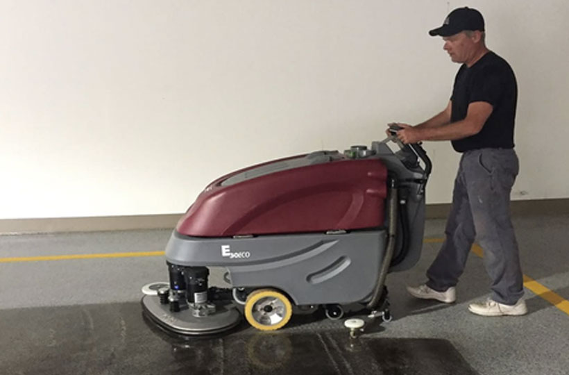 Commercial Auto Scrubbing